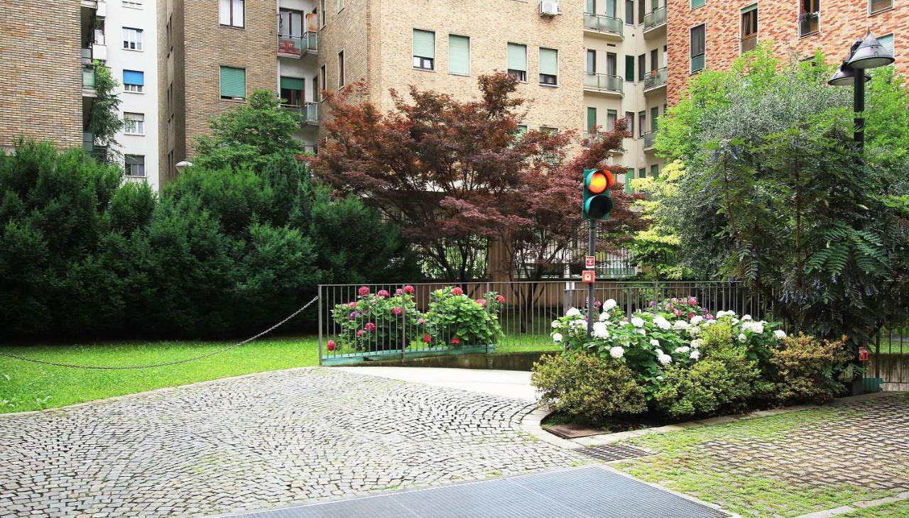 Apartament Game House In The Center Mediolan Zewnętrze zdjęcie